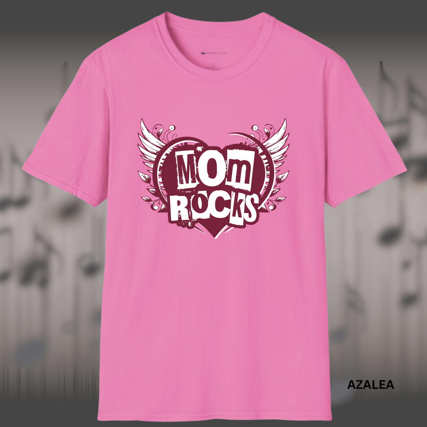 MOM ROCKS   | T-SHIRT - 7 colors - 9 sizes |  Heart of a Rocker Mom